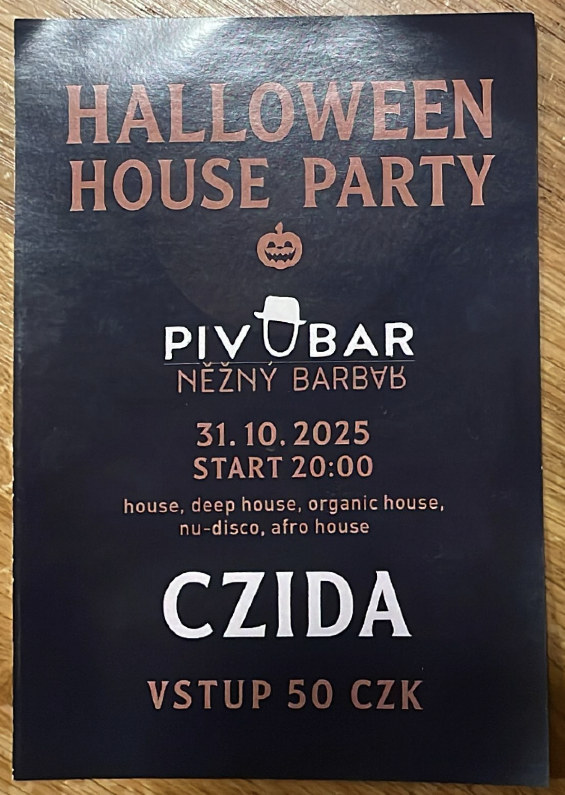 HELLOWEEN HOUSE party v pivobaru