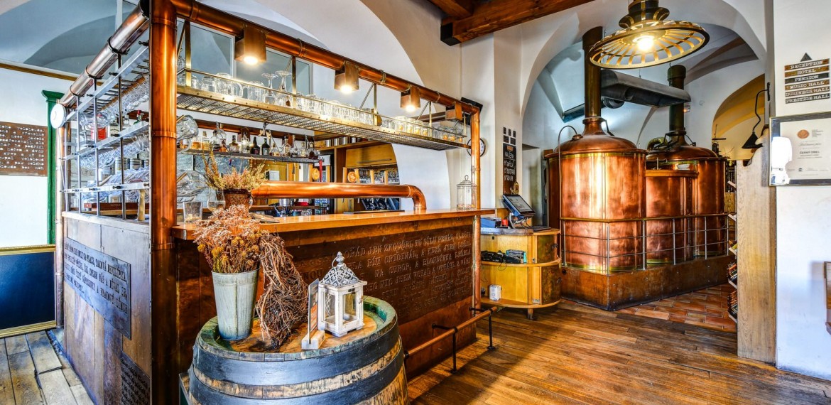PIVOVAR a restaurace